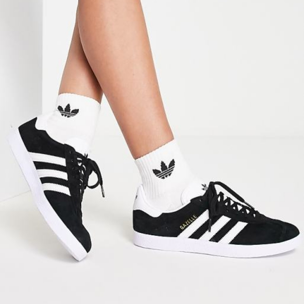 Adidas Gazelle Black 3-Striped Suede Indoor Low Top Sneakers